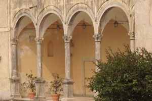 Convento e Museo di San Francesco a Folloni