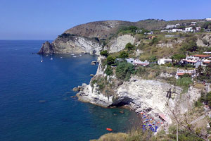 La spiaggia di Cava Grado